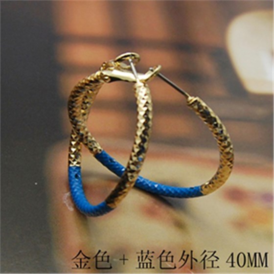 鑫愛時(shí)尚耳環(huán)