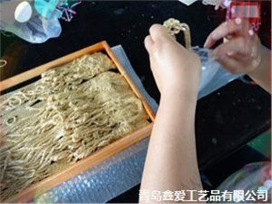 時(shí)尚首飾加工廠青島鑫愛(ài)